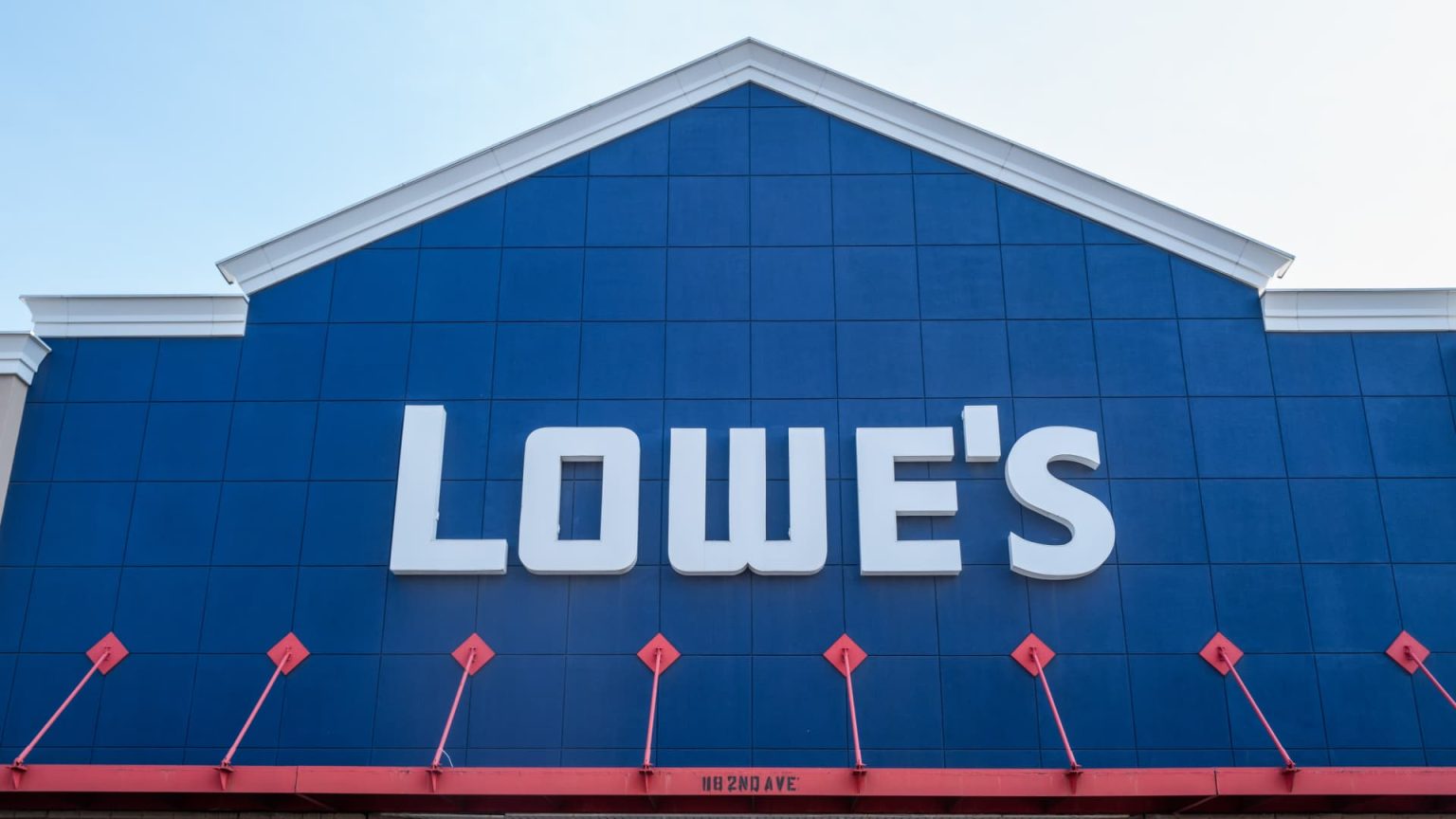 Lowe's Reports Q4 2024 Earnings Results