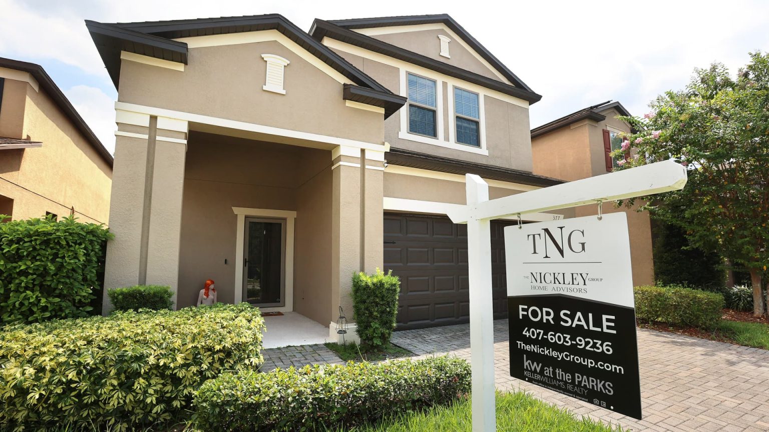 Mortgage Rates Reach Lowest Level Since December, Yet Demand Remains Weak