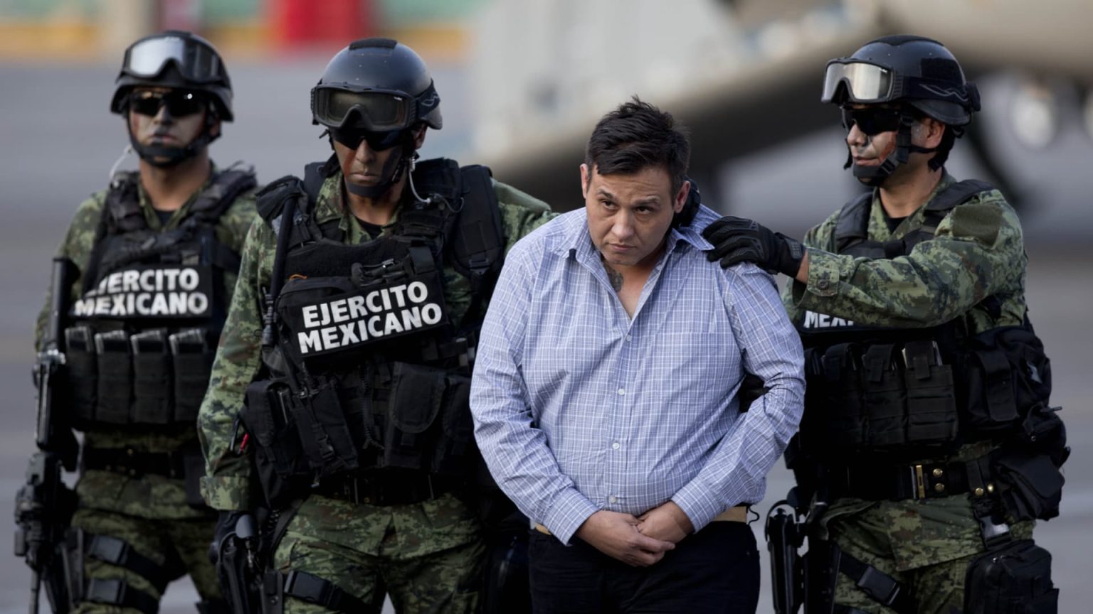 Mexico Extradites Drug Cartel Members Amid Tariff Concerns