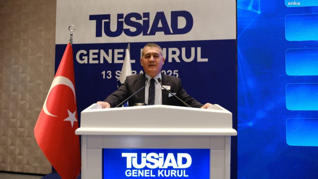 Top Turkish business group criticizes government, urges return to 'rule of law'