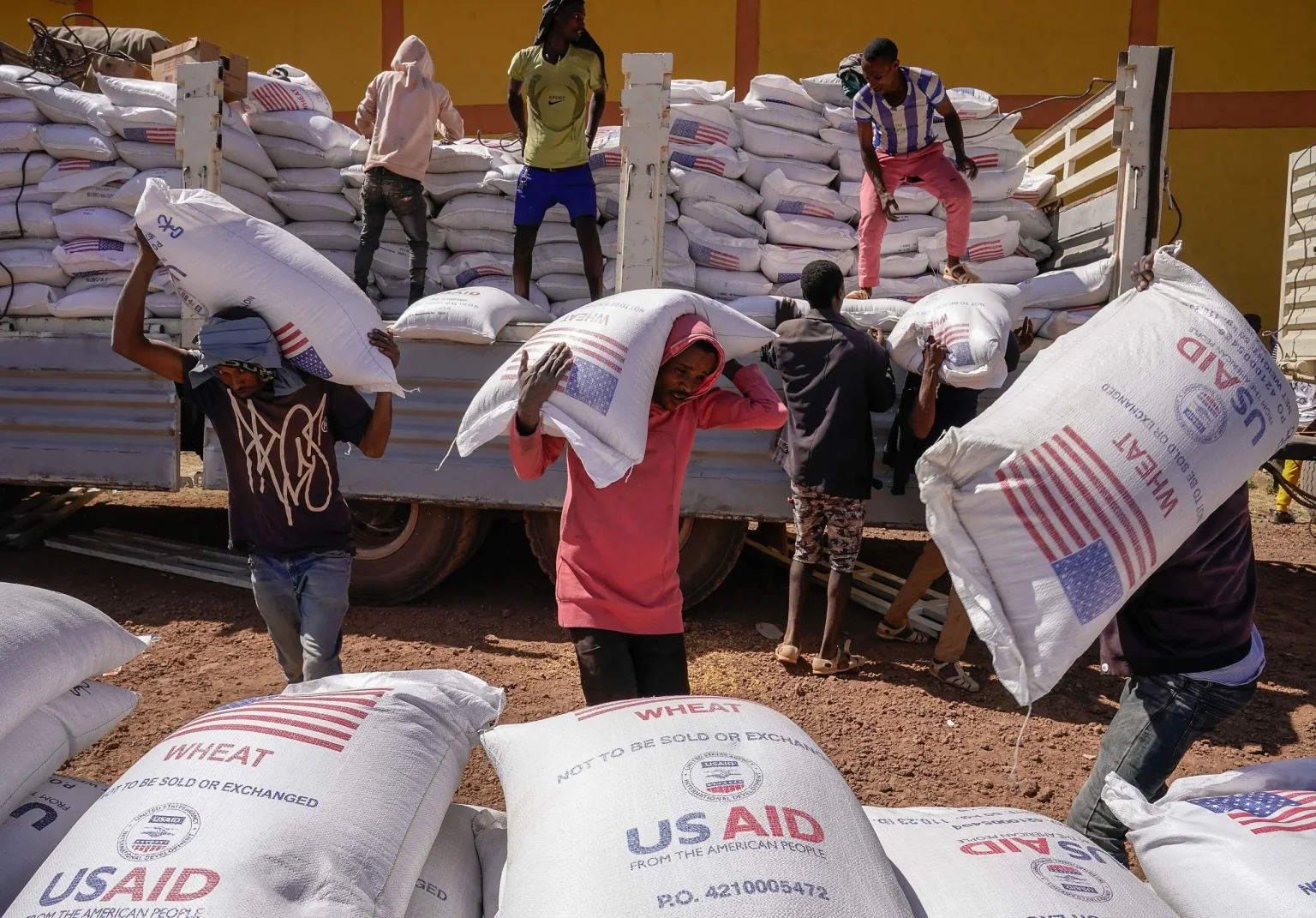 Analysts Assess Impact of Trump's Aid Cuts to Africa