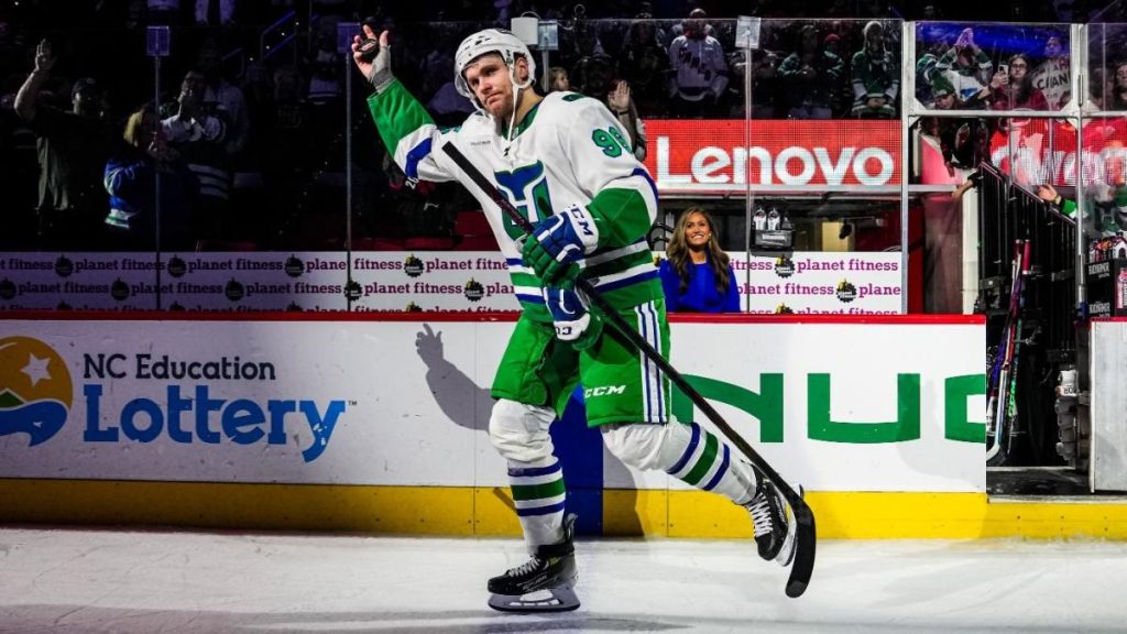NHL Trade Rumors: Rantanen and Nelson Among Key Players Likely to Be Traded