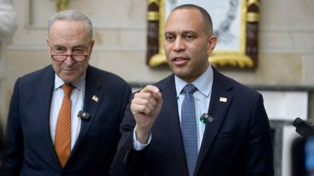 Democrats’ Poll Numbers Fall as Trump Experiences Decline in Approval Ratings