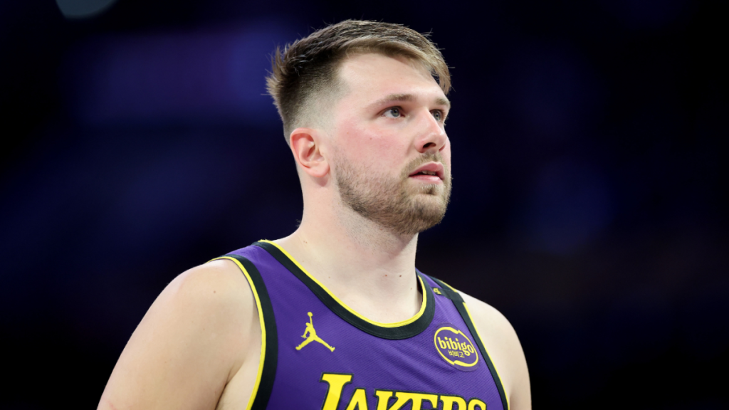 Luka Dončić Reflects on Mavericks Trade After First Lakers Game: 'Closure Will Take Time'