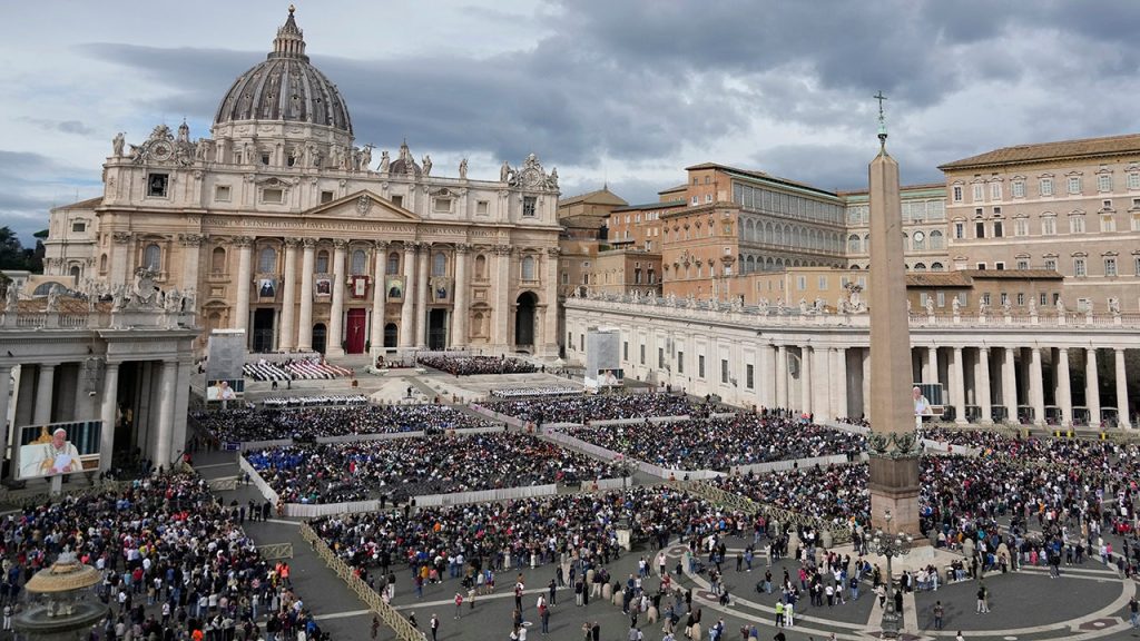 Pope Francis Shows Slight Health Improvement and Resumes Work