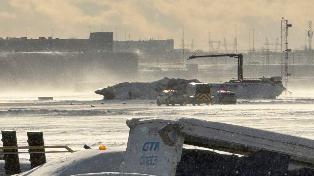 Delta Confirms Crew of Toronto Crash Were Properly Certified