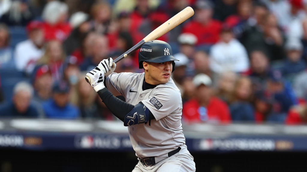 Positional Battles to Watch in MLB Spring Training Ahead of Opening Day