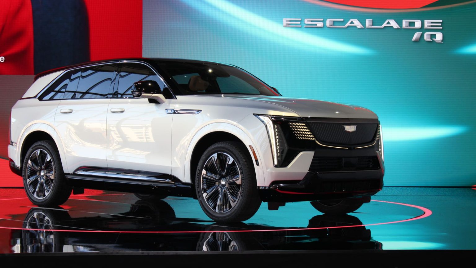 Cadillac Projects One-Third of Vehicle Sales Will Be Electric by 2025