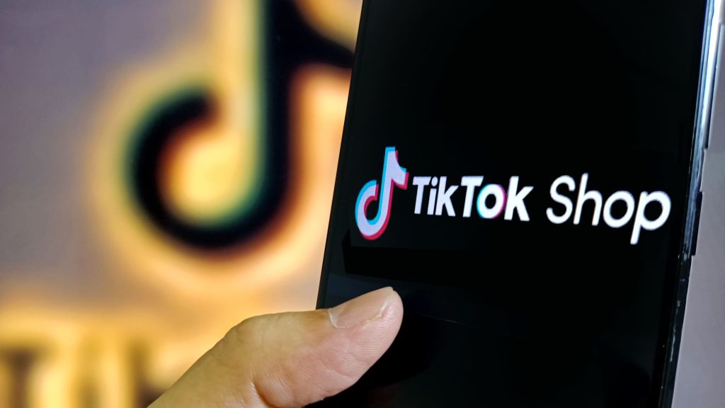 TikTok Shop Outpaces Amazon and Temu in Social Shopping Arena