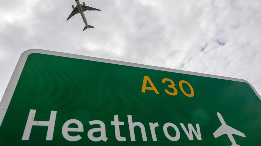 Heathrow Airport Closes Due to Fire-Induced Power Outage