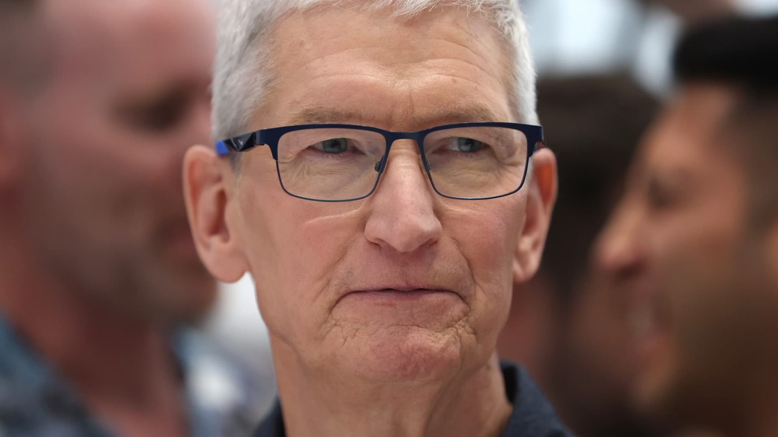 Apple and Google Postpone AI Enhancements for Siri to 2026