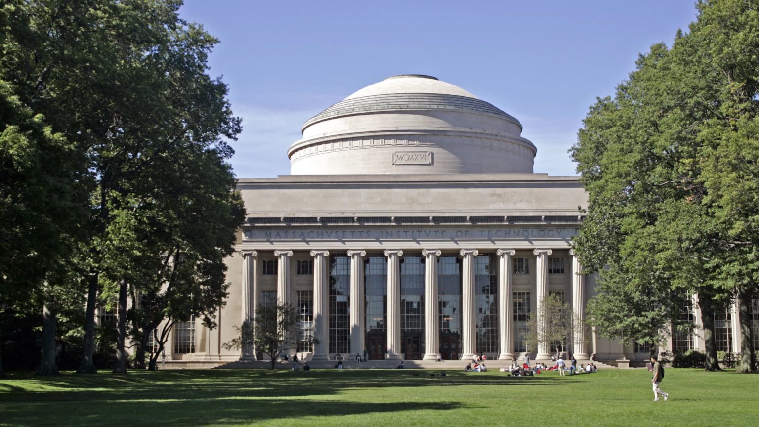 College Aspirants Set Sights on New Top Choice Beyond Harvard