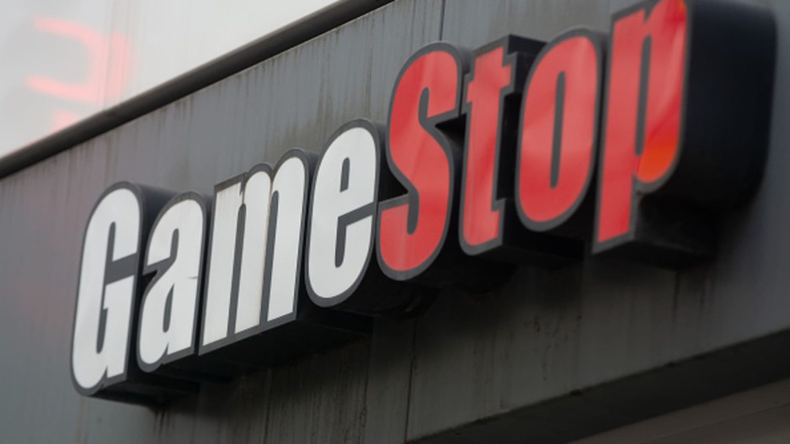 GameStop Invests Corporate Cash in Bitcoin, Following MicroStrategy's Lead