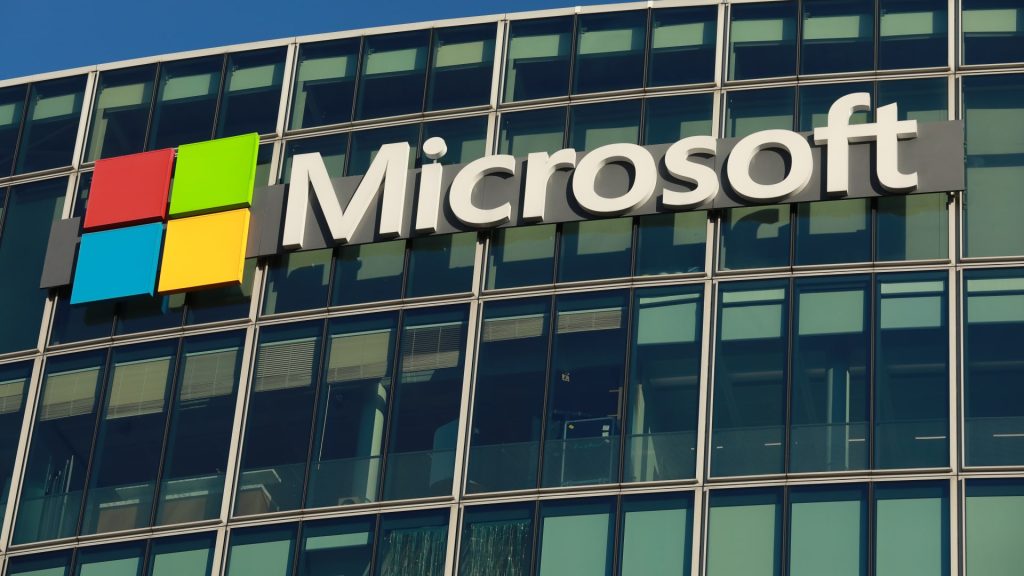 Microsoft Upgraded as Analyst Predicts Resilience Amid Consumer Slowdown