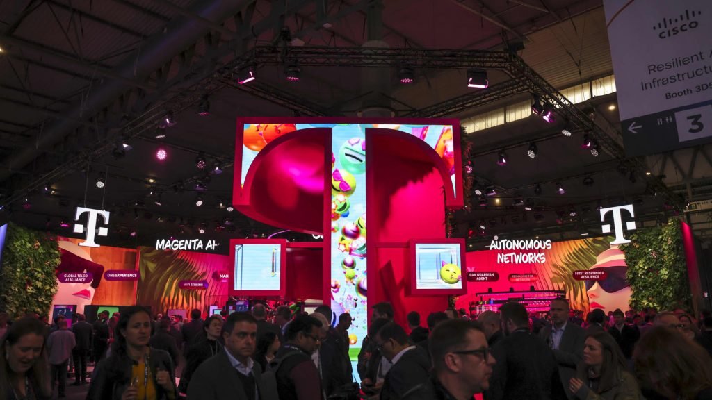 European Telcos Push for Mega-Mergers to Compete in 5G with US and China