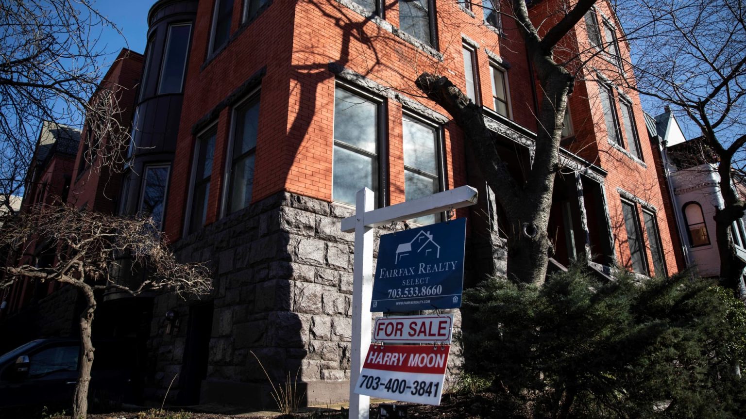 Federal Layoffs Impact Washington DC Housing Market