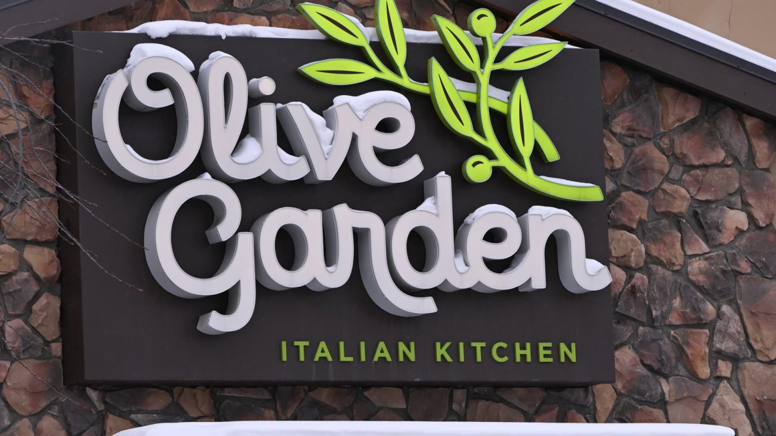 Darden Restaurants Reports Q3 2025 Earnings Results