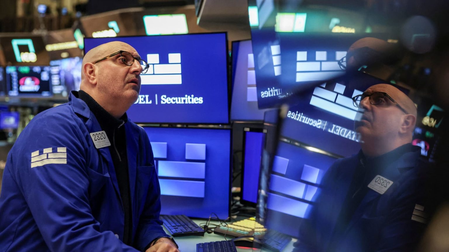 Strategist Highlights Attractive Opportunities in Struggling Mag 7 Stocks