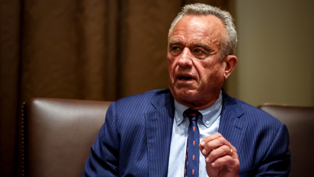 RFK Jr. Proposes 10,000 Job Cuts at HHS