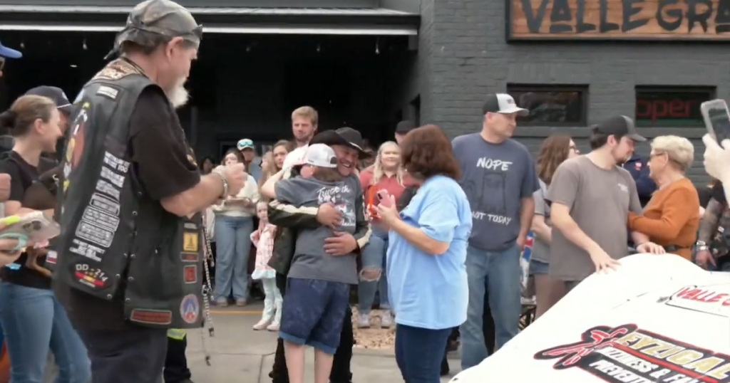 Car Collectors Rally to Support Bullied Alabama Boy