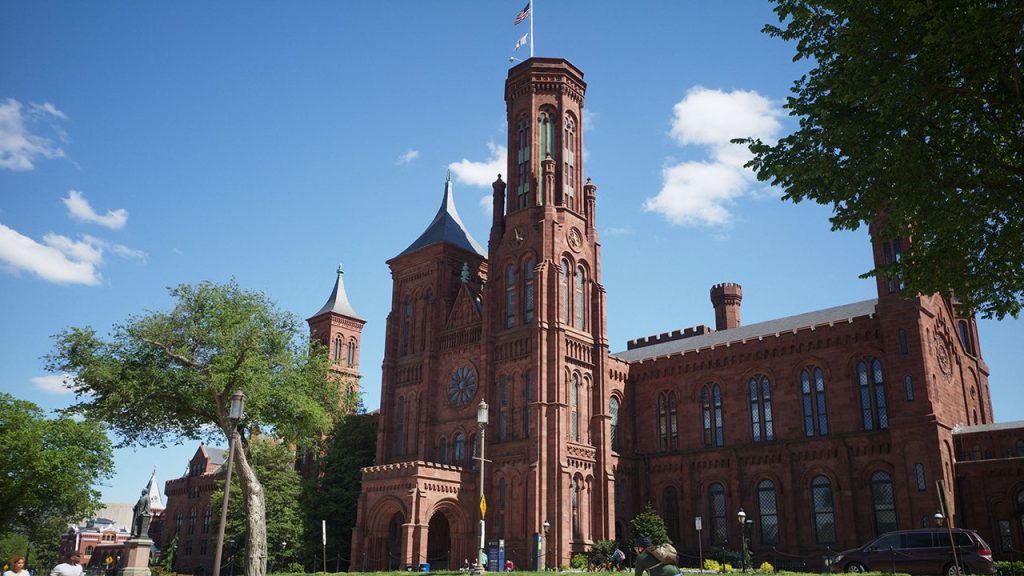 Trump Moves to Eliminate DEI Initiatives at Smithsonian Institutions