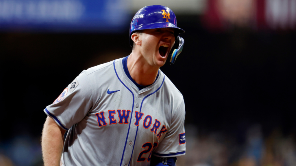 Pete Alonso Denies Discussing Devin Williams’ Pitch Tipping Ahead of Wild Card Series