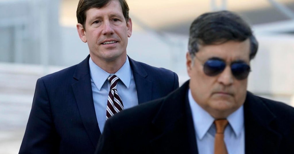 Trump Pardons Former Lawmaker Convicted in Campaign Fraud Case