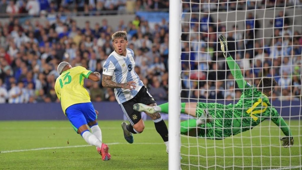 Argentina Defeats Brazil, Continues Historic Streak Without Messi