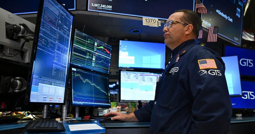 Stocks Decline as New Auto Tariffs Are Announced