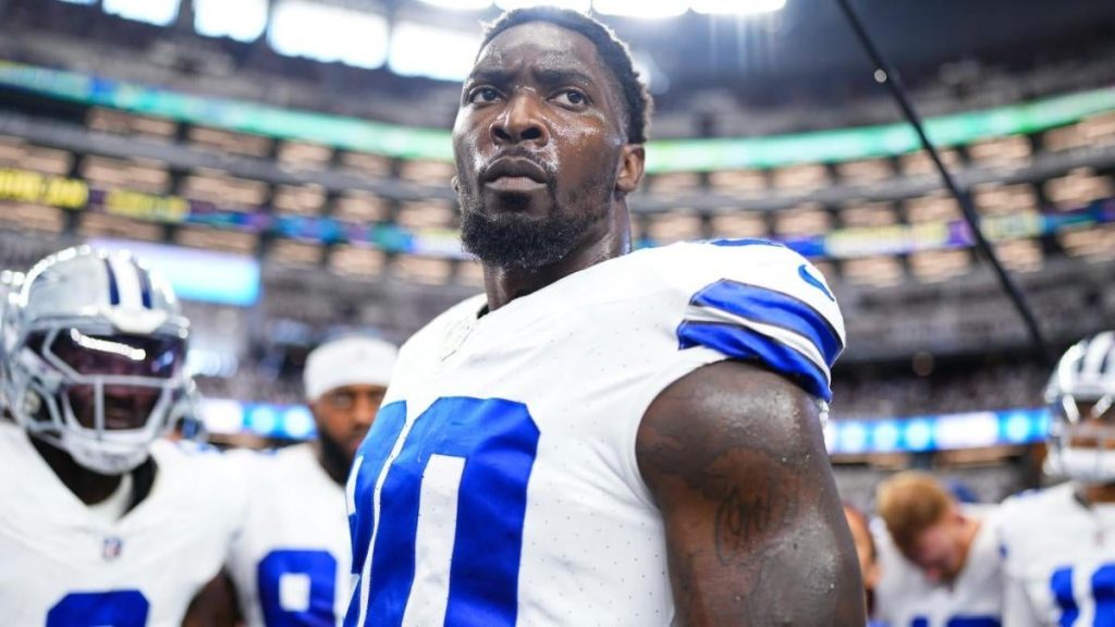 DeMarcus Lawrence Critiques Cowboys After Signing with Seahawks; Micah Parsons Responds