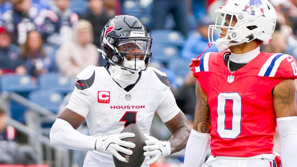 Ex-Patriots WR Praises Stefon Diggs Signing as Addition of 'Motivated' Leader
