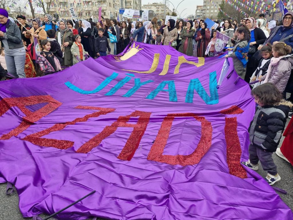 Diyarbakır Celebrates Women’s Day with Message from Kurdish Leader