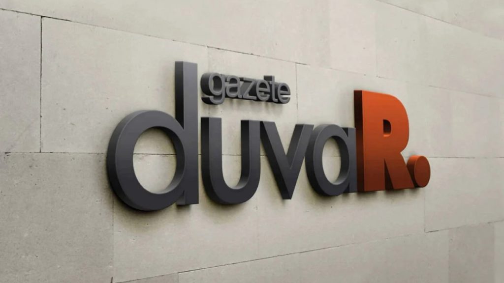Duvar Bids Farewell