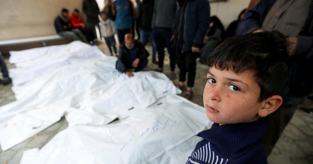 Israel Warns Gaza Residents of "Complete Destruction" If Hamas Fails to Release Hostages
