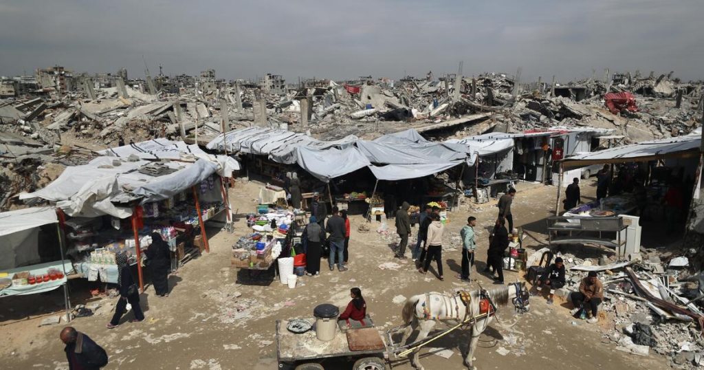 Israel Halts Humanitarian Aid to Gaza, Leaving Aid Groups in Crisis