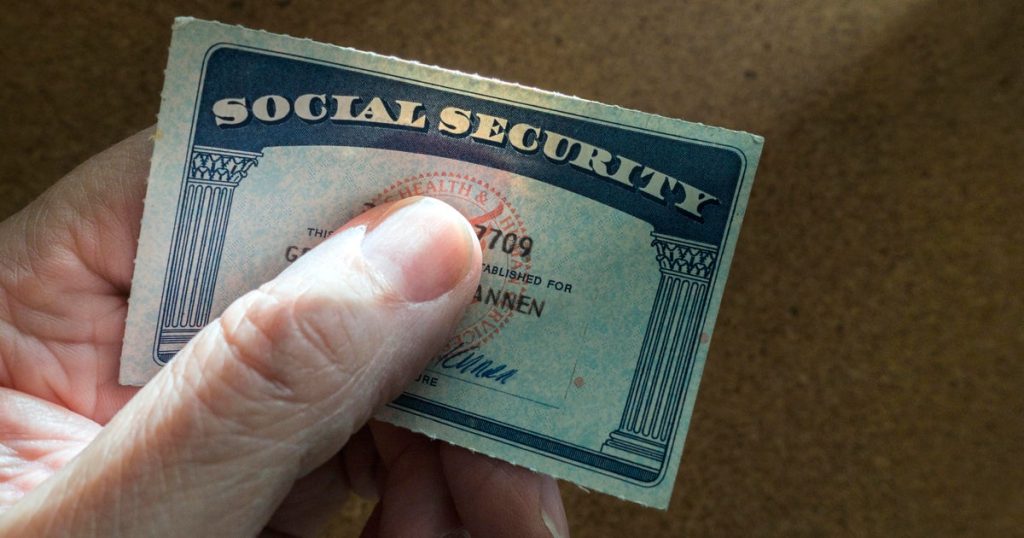 Retirees and Advocates Oppose New In-Person ID Requirement for Social Security