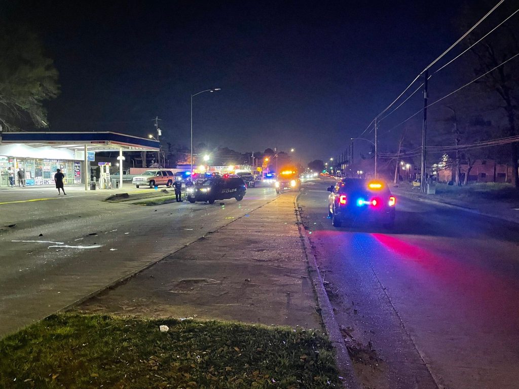 Texas Man Crashes Car at 100 MPH, Abandons Family in Ditch
