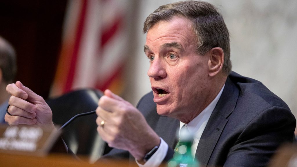 Signal Chat Leak Viewed as Opportunity for Democrats, Says Warner