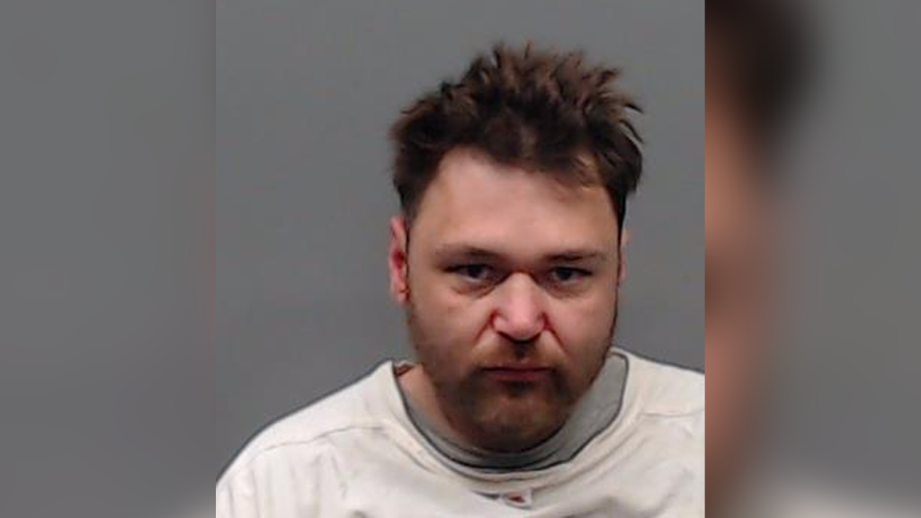 Texas Man Calls 911 on Himself After Sustaining Injuries in Break-In Attempt