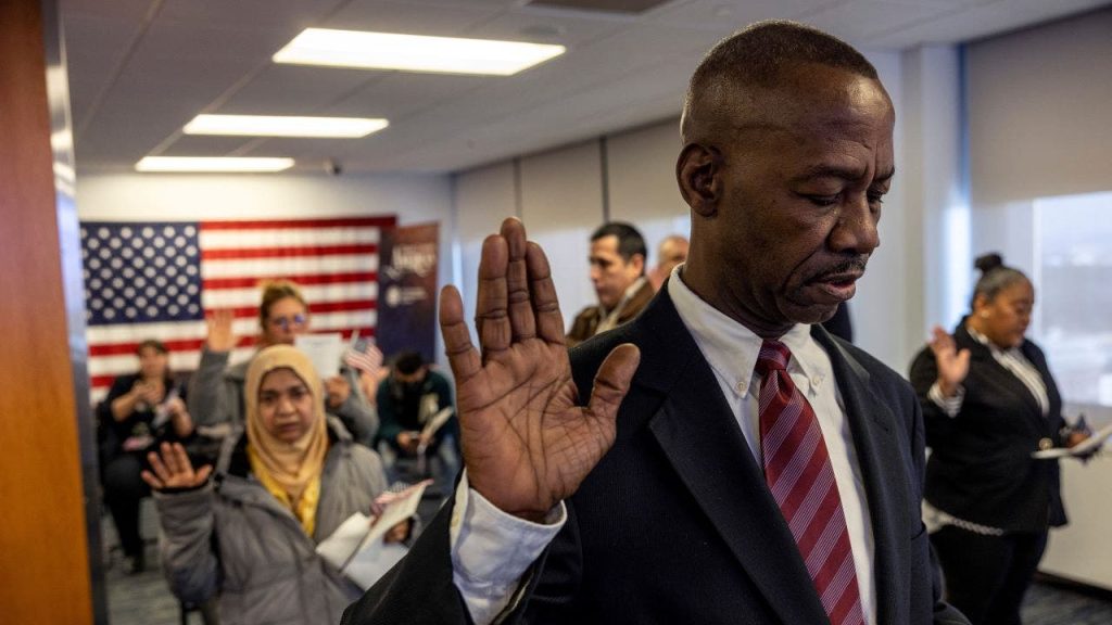 DHS Excludes Sanctuary Cities from Naturalization Ceremonies