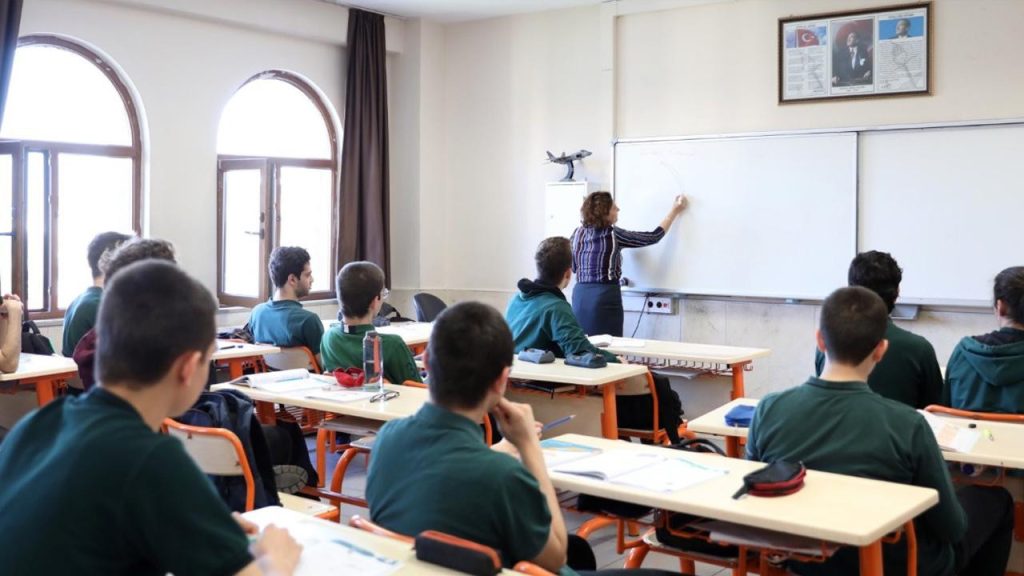 Turkish Education Directorate Encourages Students to Observe Fasting During Ramadan