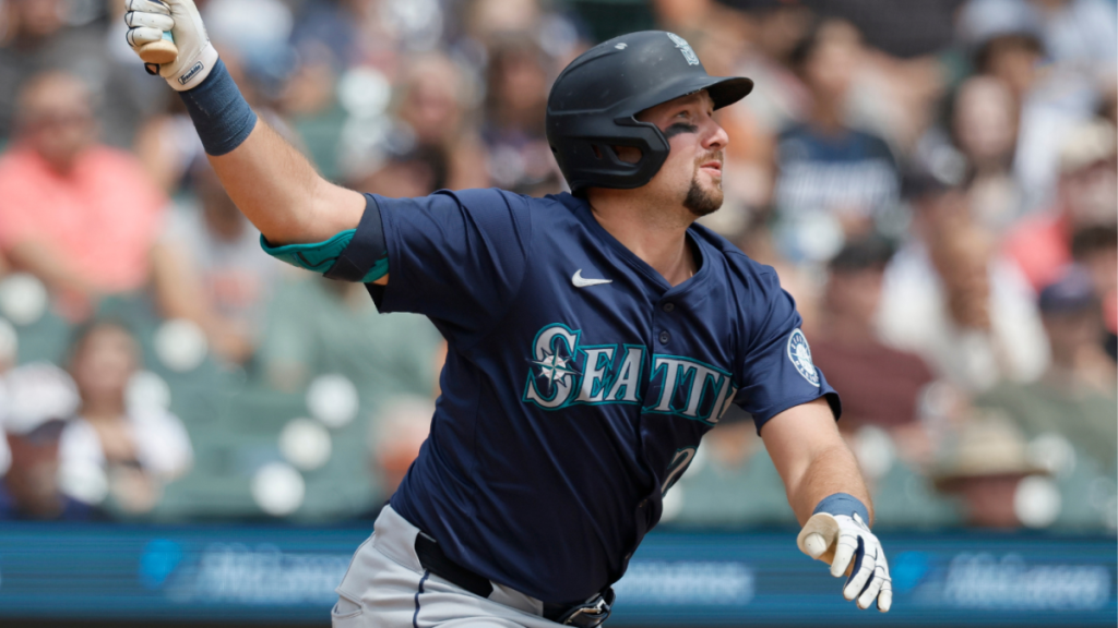 Mariners Extend Cal Raleigh's Contract with Six-Year, $105 Million Deal