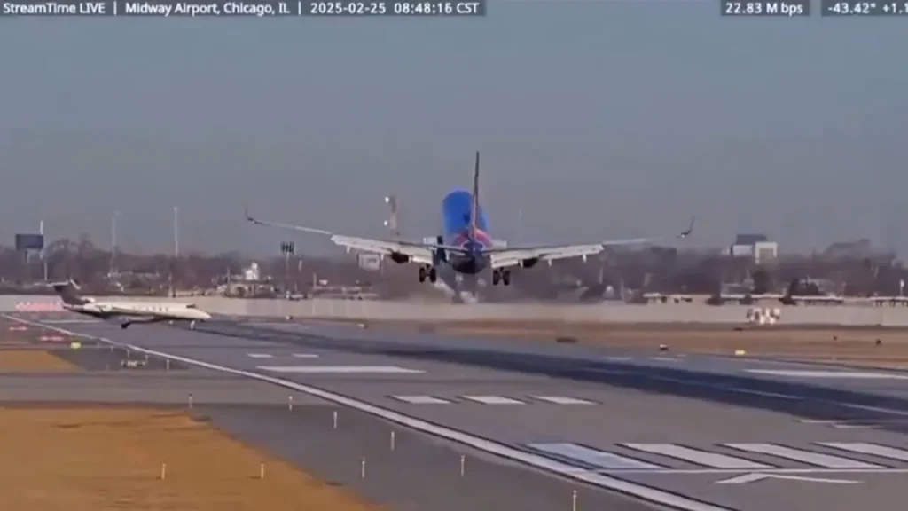 Chicago Midway Near Miss Investigated Amid Sun Glare Concerns, NTSB Reports