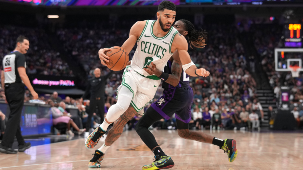 Celtics' Jayson Tatum Injures Ankle in Game Against Kings