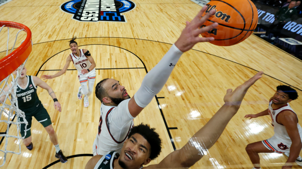 All No. 1 Seeds Reach Men's Final Four; UCLA and South Carolina Secure Women's Final Four Spots