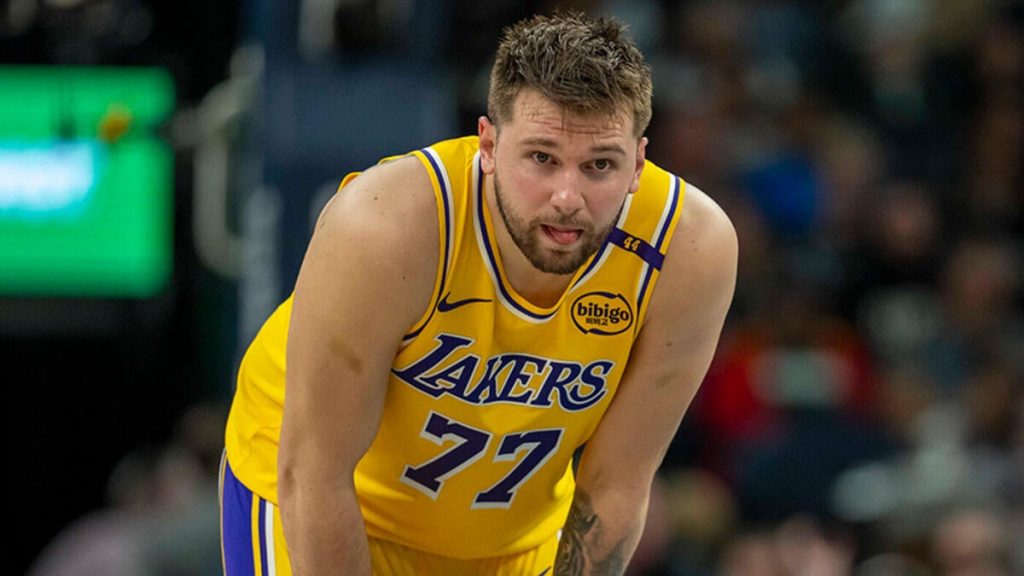 Lakers Report Hearing Whistles from Stands During Second Half of Game 3 Loss to Wolves
