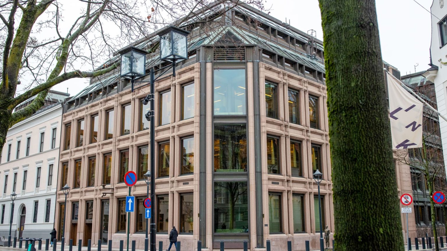 Sovereign Wealth Fund Faces $40 Billion Loss in Q1 Amid Tech Downturn