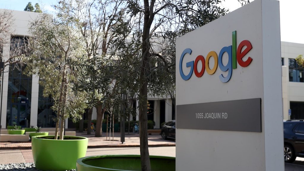 Midday Stock Movers: Major Changes for LLY, GOOGL, HTZ, and UNH