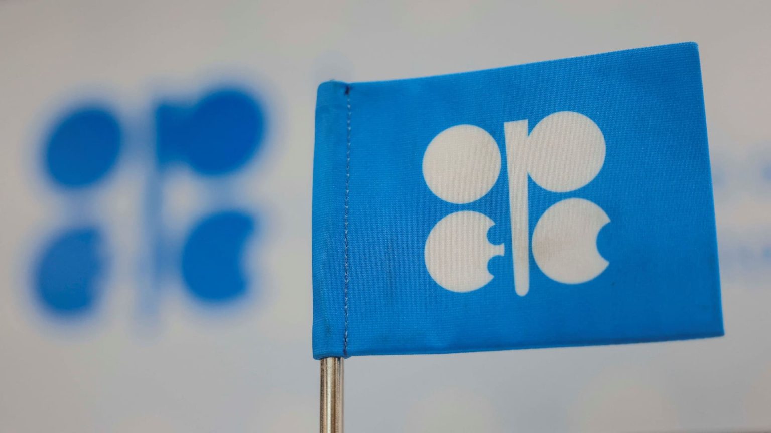 OPEC+ Producers Increase Crude Oil Output, Driving Prices Down 6%
