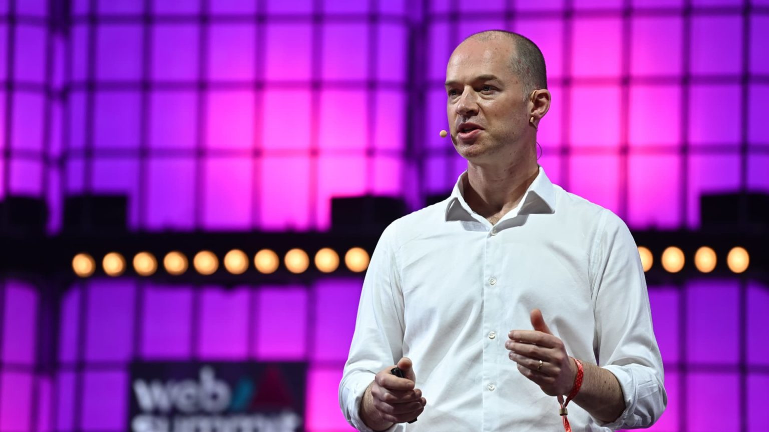 Google DeepMind Launches AI Life Sciences Spinoff Isomorphic Labs